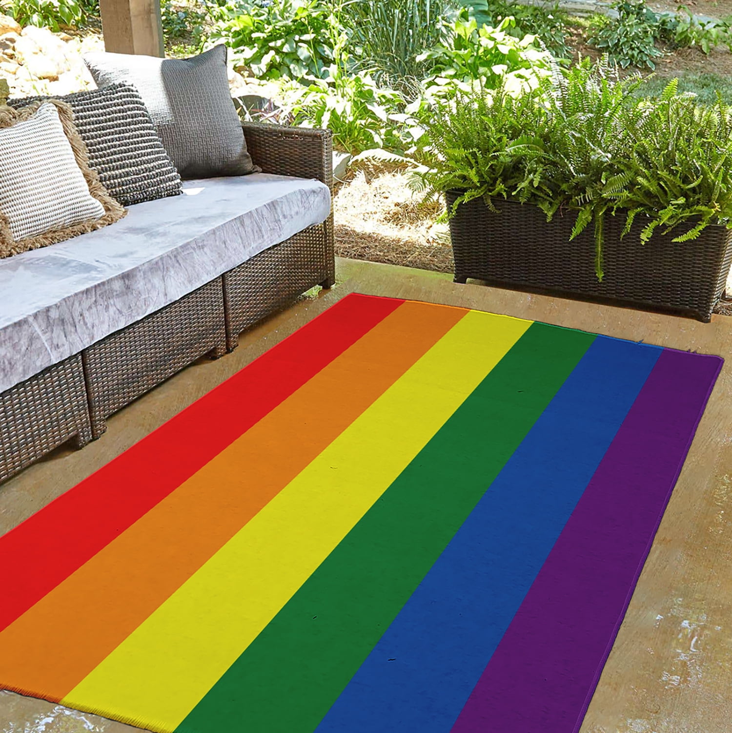 Simply Daisy 3' x 5' Pride Pride Chenille Indoor/Outdoor Rug