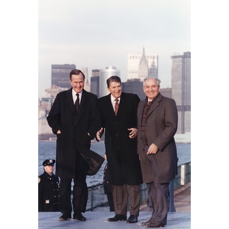 24"x36" Gallery Poster, President Reagan and Vice-President Bush meeting with General Secretary Gorbachev P2