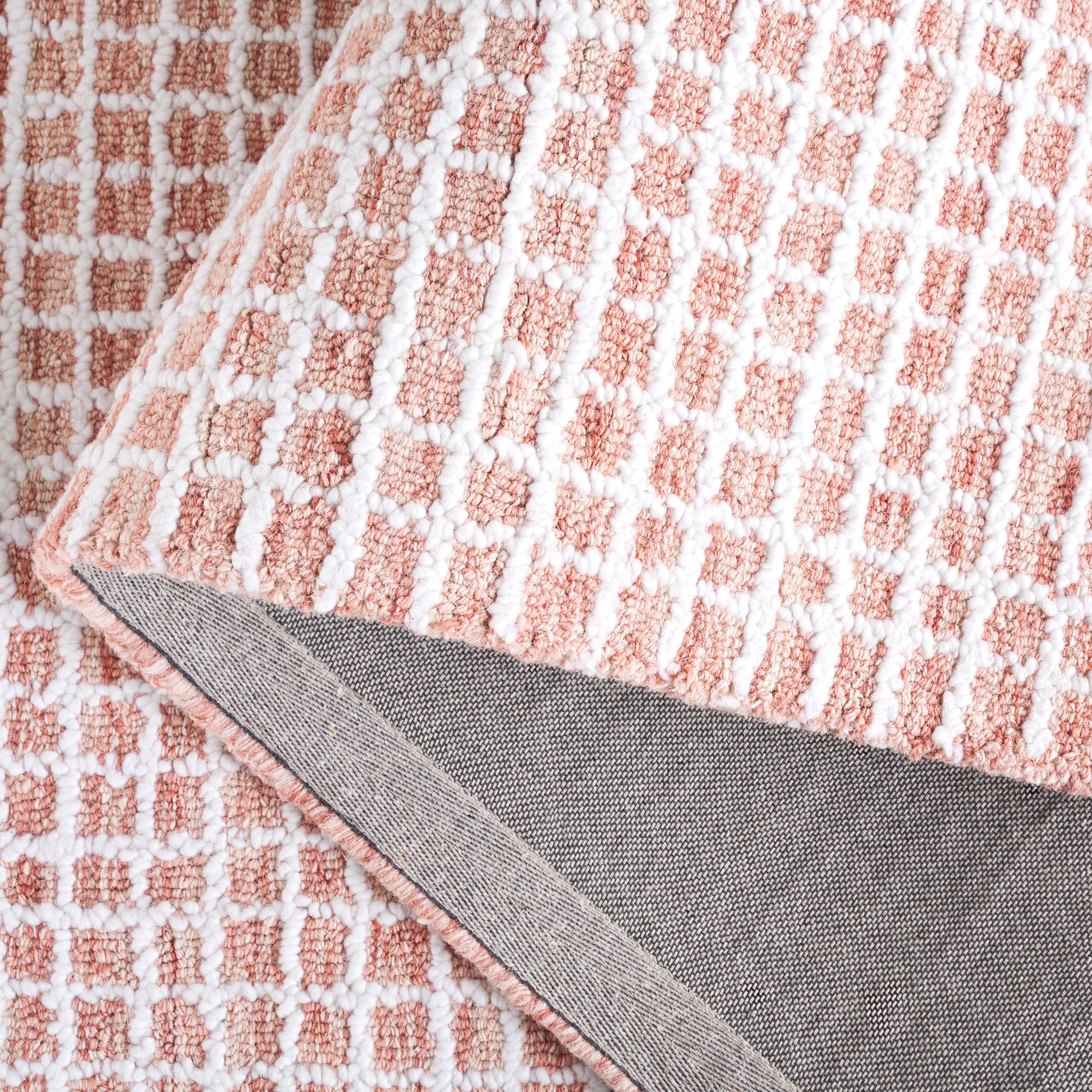 SAFAVIEH Abstract Careen Geometric Area Rug, Ivory/Blush, 4' x 6'
