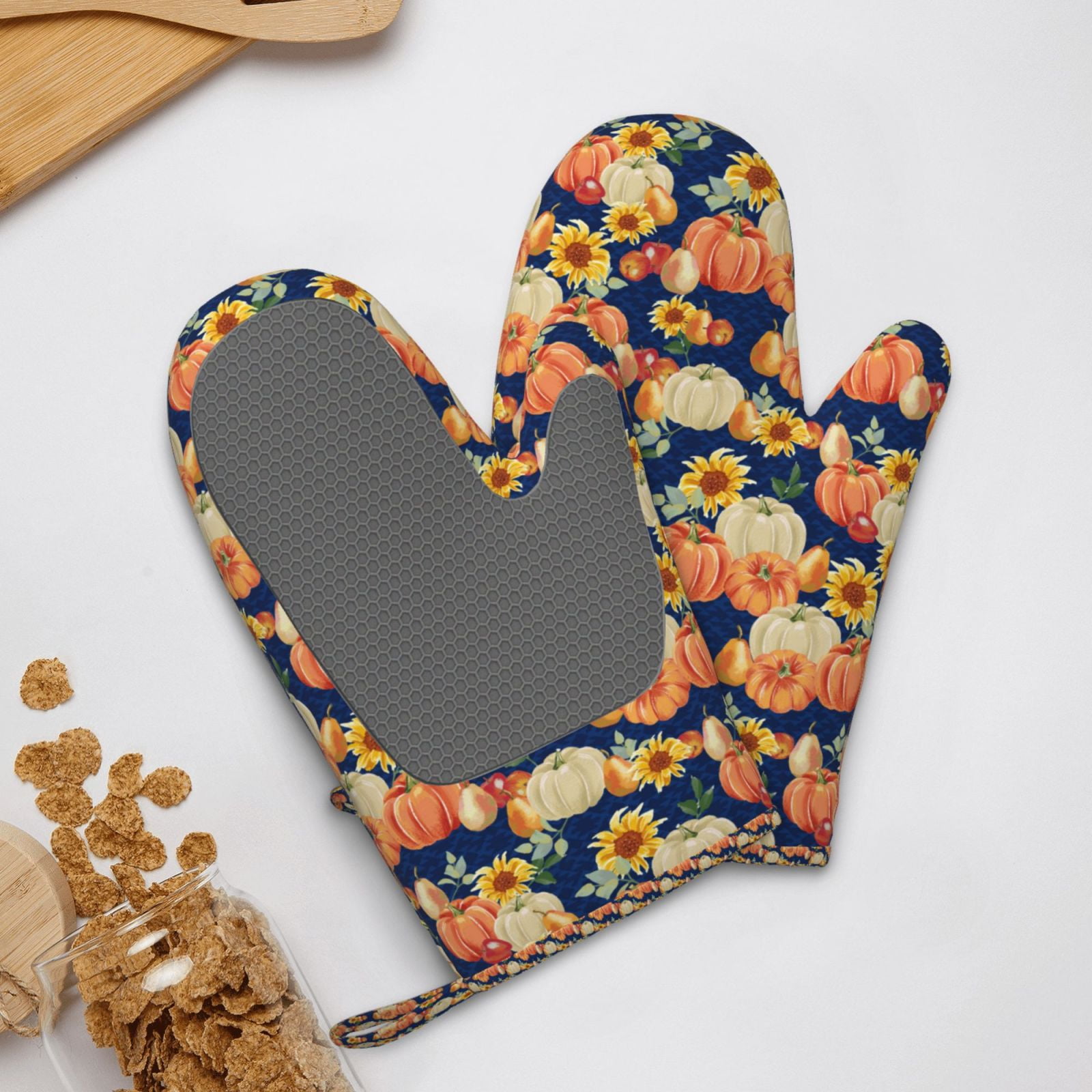 Hirioo fall Pumpkin Daisy for Silicone Oven Mitts for BBQ, Baking, Cooking, Set of 2, Heat Resistant 260℃, Non-Slip Kitchen Essentials