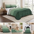 thumbnail image 6 of Twin XL Quilt Set 68''x98'', Turquoise Ombre Lightweight Summer Bedspread Coverlet Set with 2 Pillow Shams, Farmhouse Vintage Wooden Striped Breathable All Season Quilt Bedding for Dorm/Guest Room, 6 of 9