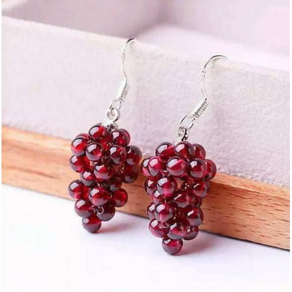 HOOUN Ethnic Style Natural Wine Red Garnet Handwoven Grape Shaped Women's Earrings