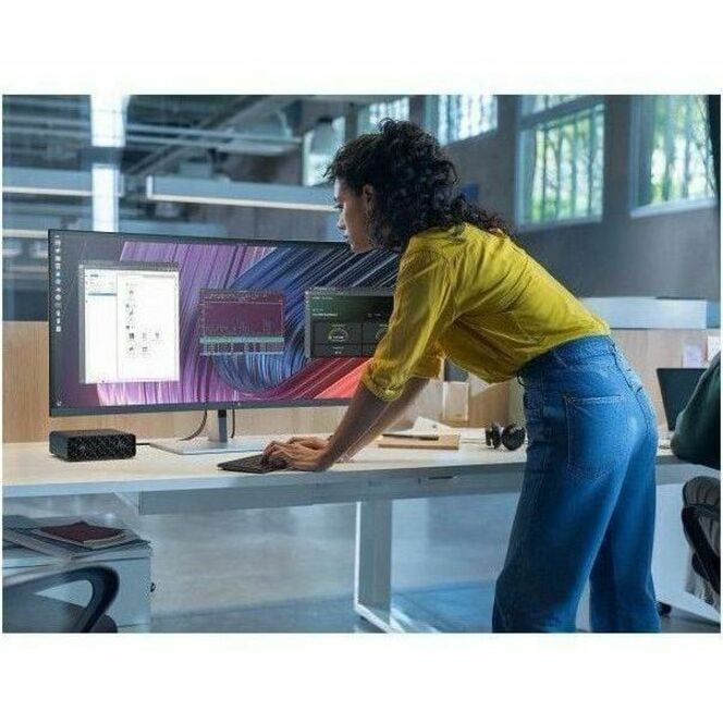 HP ZGX G1n Workstation - ARM Cortex X925 - 128 GB - 4 TB SSD - Mini PC - Black - NVIDIA GB10 Grace Blackwell Superchip Chip - DGX OS - NVIDIA Graphics - English Keyboard - 10 Gigabit Ethernet, 200 ...