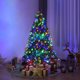 thumbnail image 1 of Costway Árbol de Navidad artificial preiluminado de 150 cm con bisagras y 150 luces LED, 1 of 4