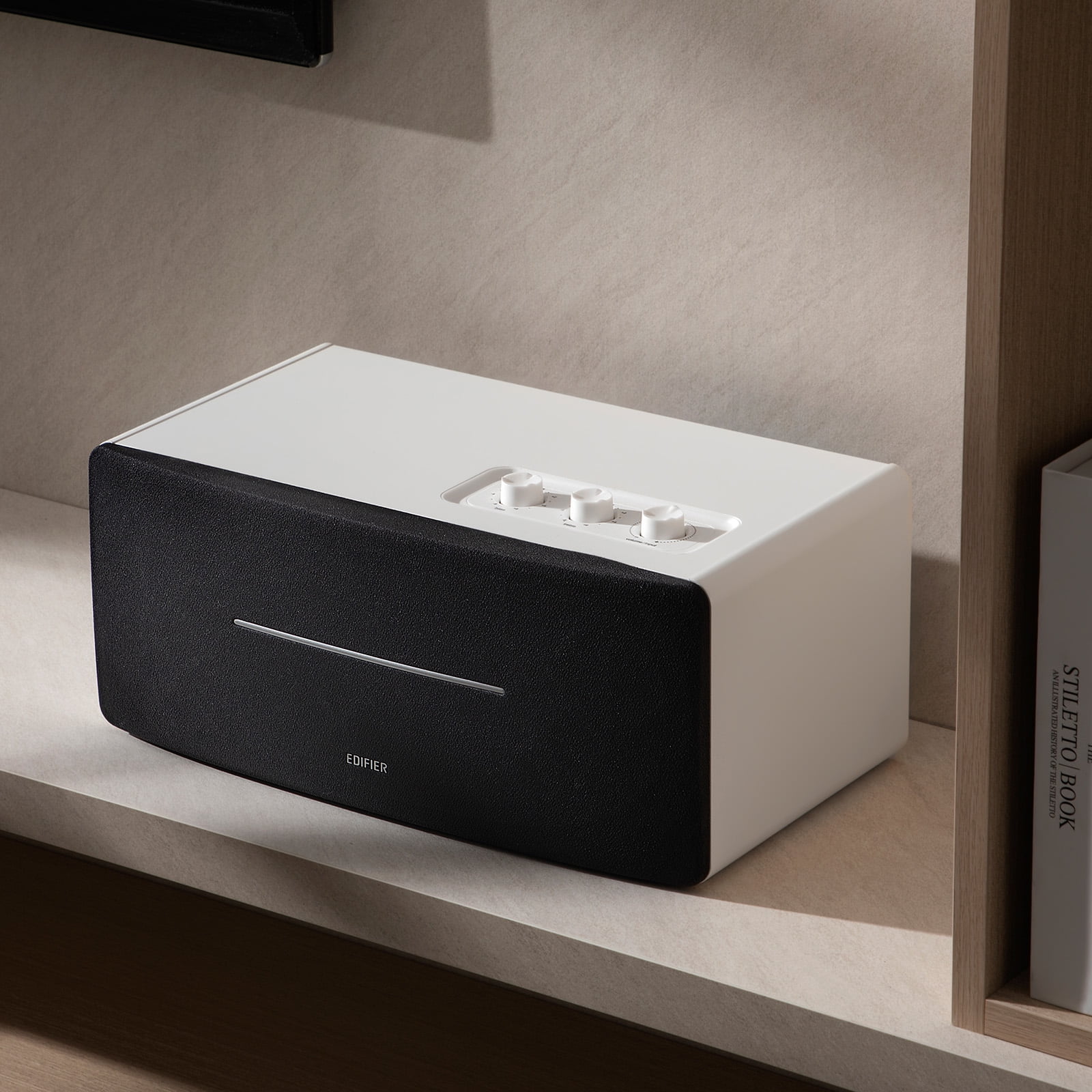 Edifier D12 ホワイト Edifier D12 Tabletop Desktop Stereo Bluetooth Speaker- White