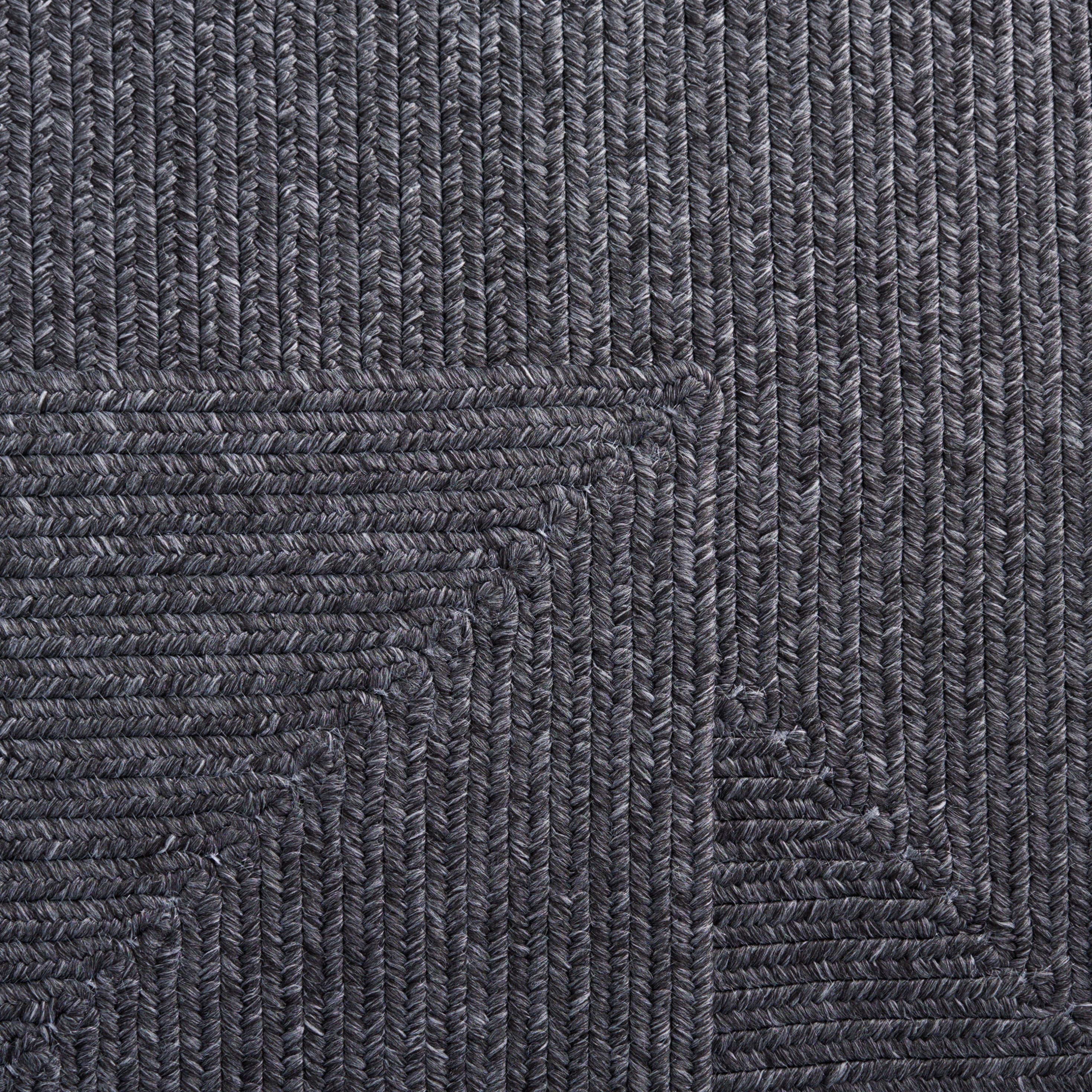 SAFAVIEH Braided Gino Distressed Machine Washable Reversible Area Rug, Black, 6' x 9' Oval