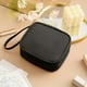 thumbnail image 1 of Bolsa portátil impermeable para guardar toallas sanitarias, 5,9 x 5 x 2,4 pulgadas, organizador de maquillaje de viaje pequeño con bolsillo interior para cosméticos y artículos de tocador., 1 of 1