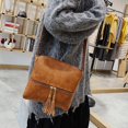 thumbnail image 4 of Bolso de mujer a la moda, bolso pequeño con borla, bandolera mensajero portátil informal, color blanco, 4 of 5