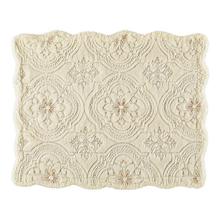 Faux Fur Shams Faux Fur Medallion Pillow Sham with Scalloped Edges - Elegant Bedroom Decor for Any Season ()