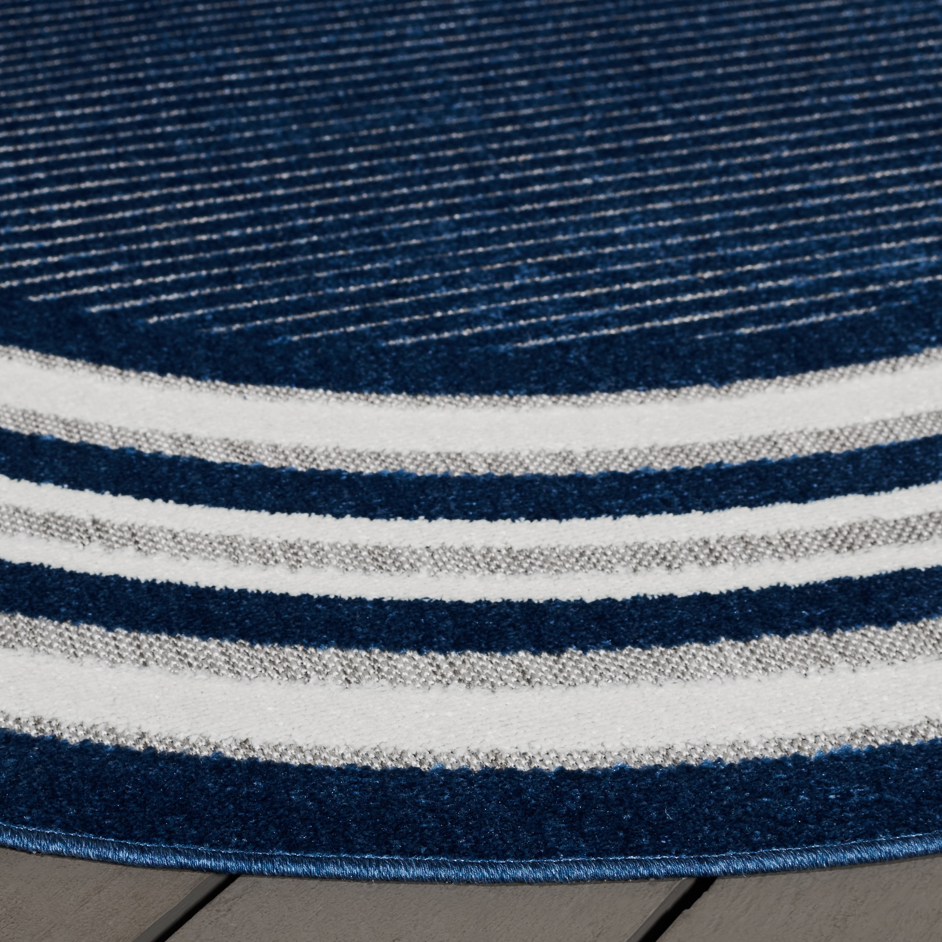 Safavieh Cabana Henry Striped Indoor/Outdoor Area Rug, Blue/Ivory, 6'7" x 6'7" Round