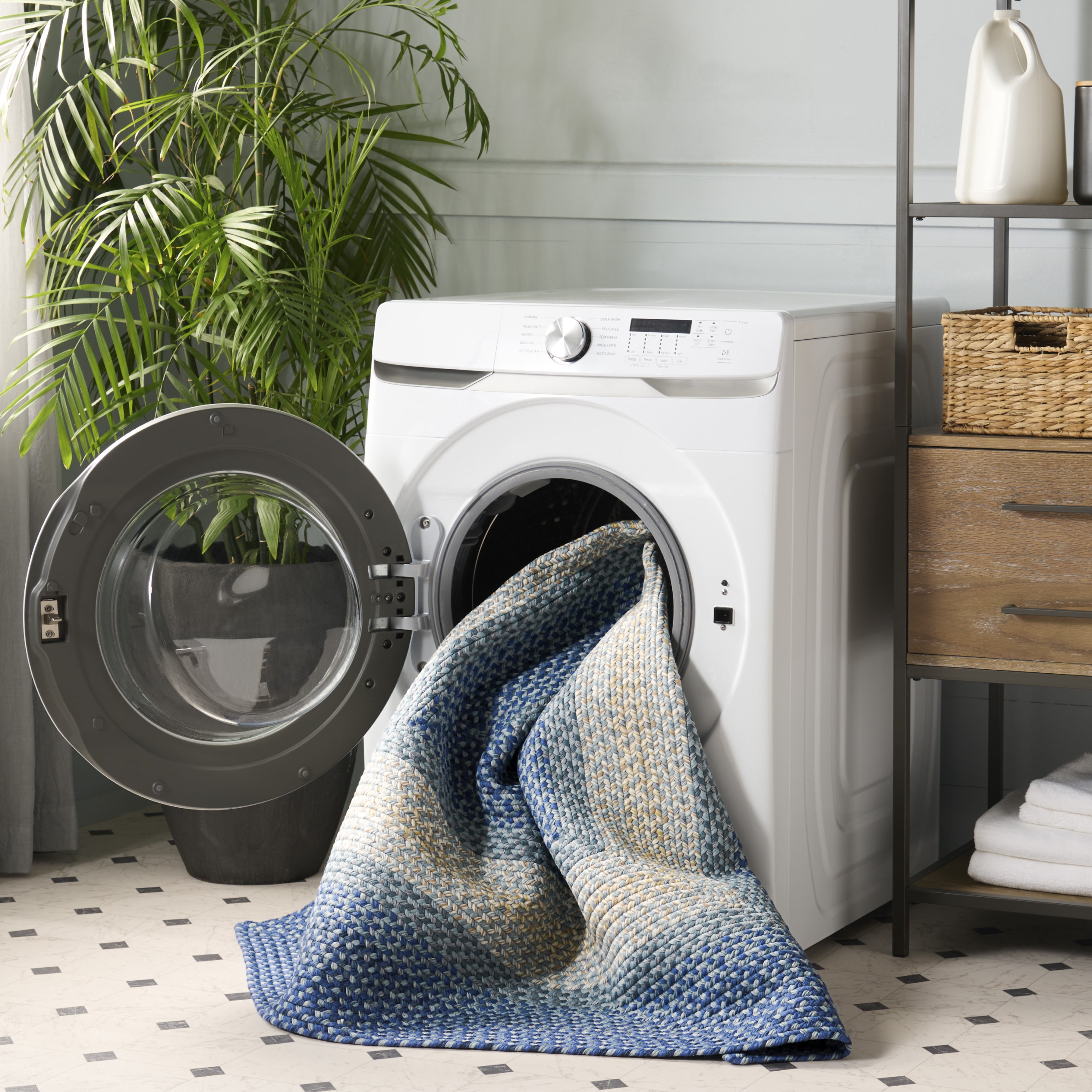 SAFAVIEH Braided Neville Bordered Machine Washable Reversible Area Rug, Navy/Grey, 5' x 8'