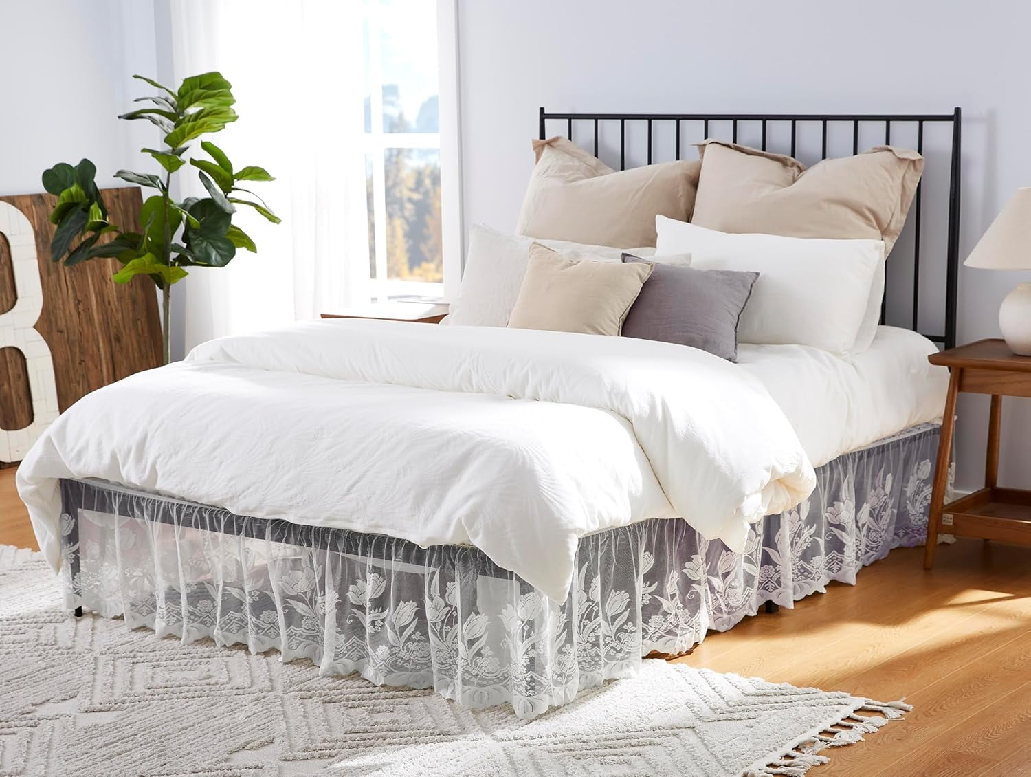 WARM HOME DESIGNS King Size Bed Skirt for King Bed. Our White Bed Skirt Goes Great with Farmhouse or Victorian Bedding. King Dust Ruffle Lace Bed Skirt for Any Bedroom Décor. DO White King