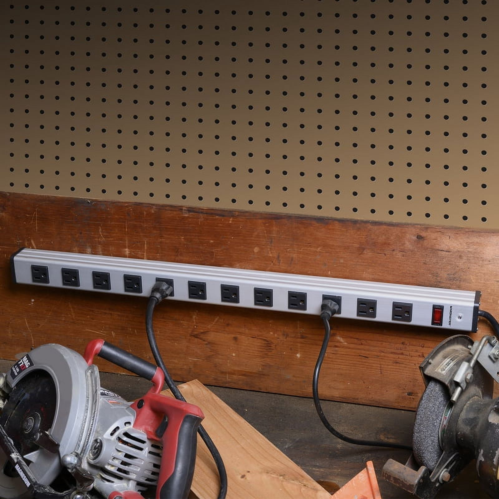 Monster 3001095 6 ft. 12 Outlets Power Strip, Silver & Black
