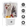 thumbnail image 2 of Liga de Súper Mascotas Luz nocturna LED con sensor de anochecer a amanecer para dormitorio, baño, pasillo, escaleras - Lámpara LED nocturna de enchufe, 0.5W - 1 pieza, 2 of 6