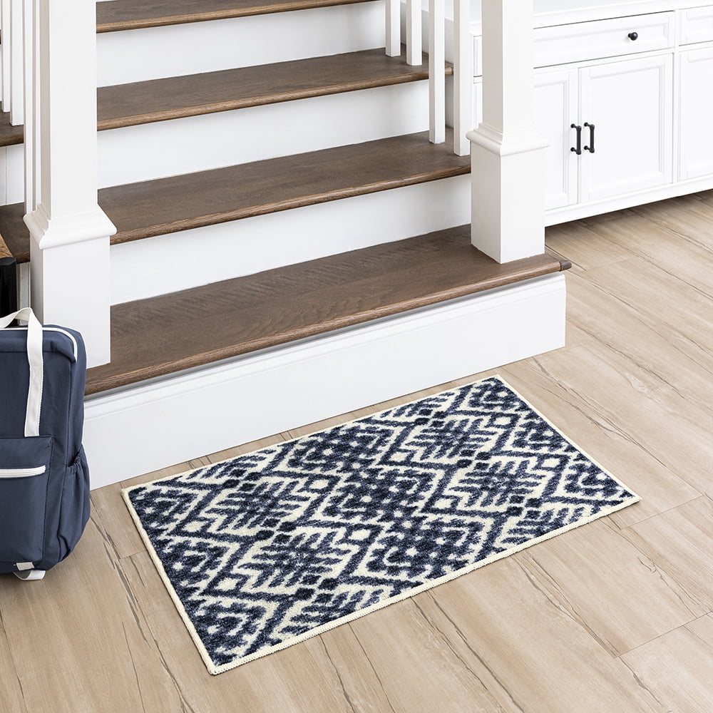 Mohawk Home Milton Tufted Area Rug, Multi, 1' 8" X 2' 10"