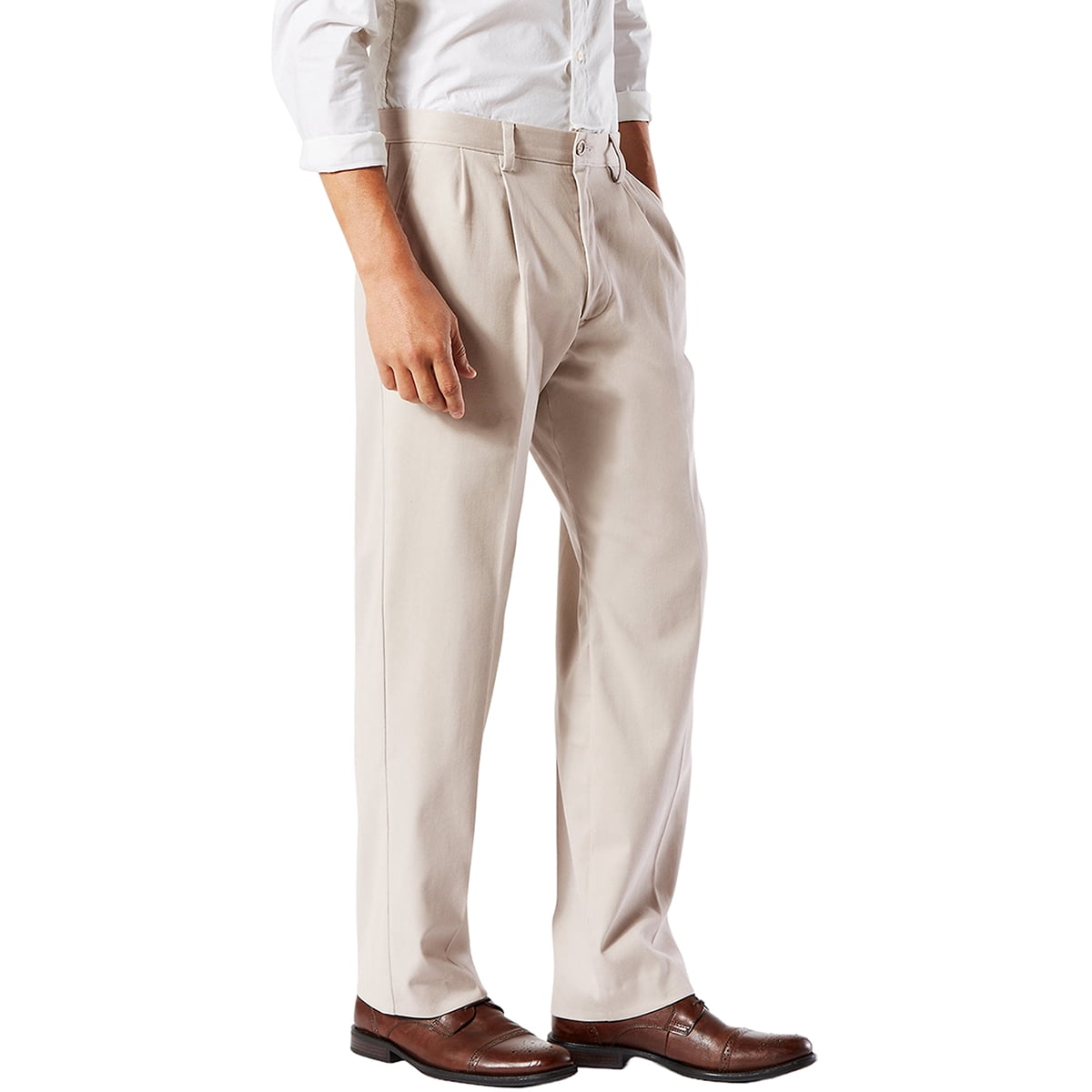 Dockers Men's Classic Pleated Easy Khaki with Stretch