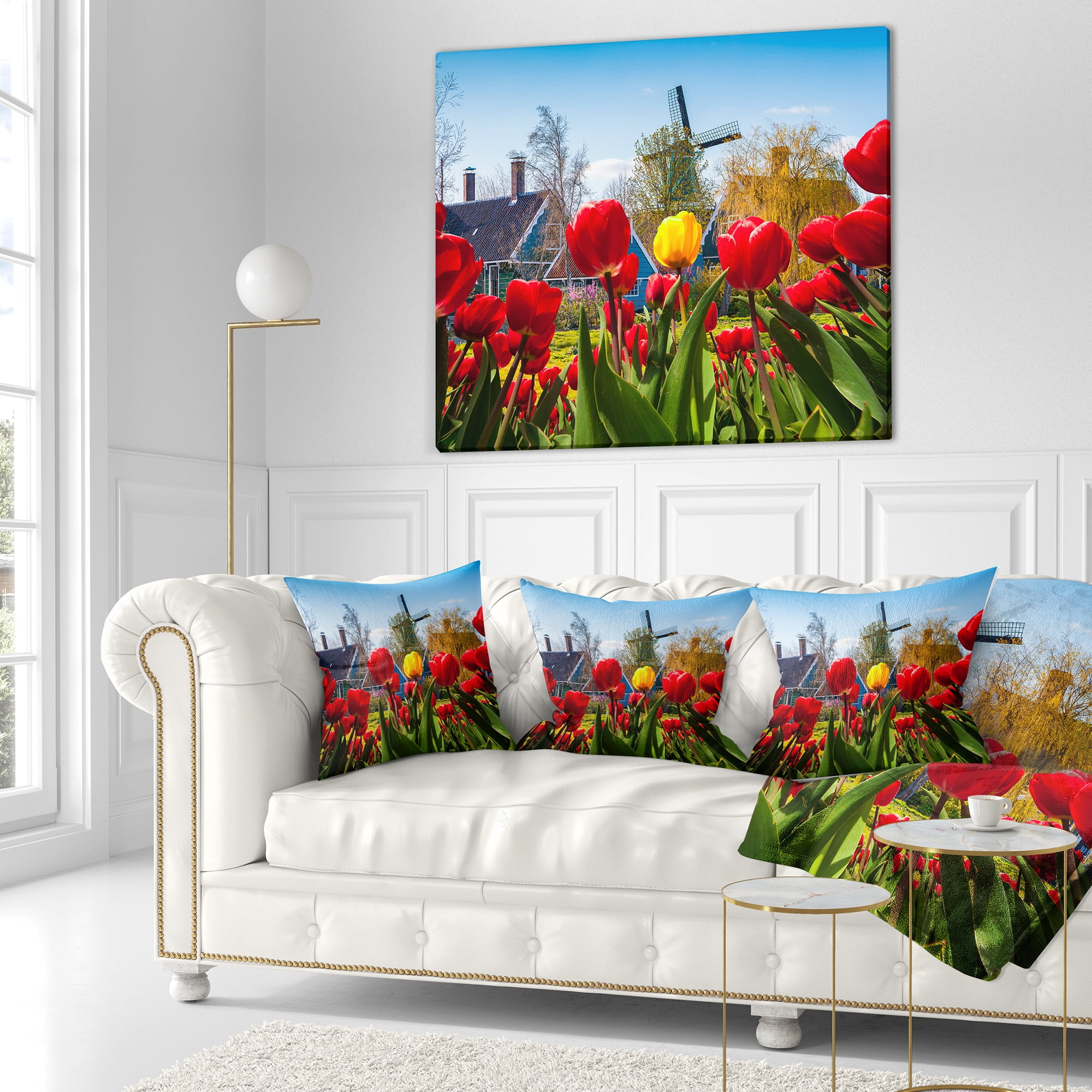 Designart Tulips in the Netherlands Village - Floral Throw Pillow - 16x16