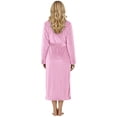 thumbnail image 2 of Bata de Baño NY Threads Premium de Franela Plush para Mujer Rosa, 2 of 6