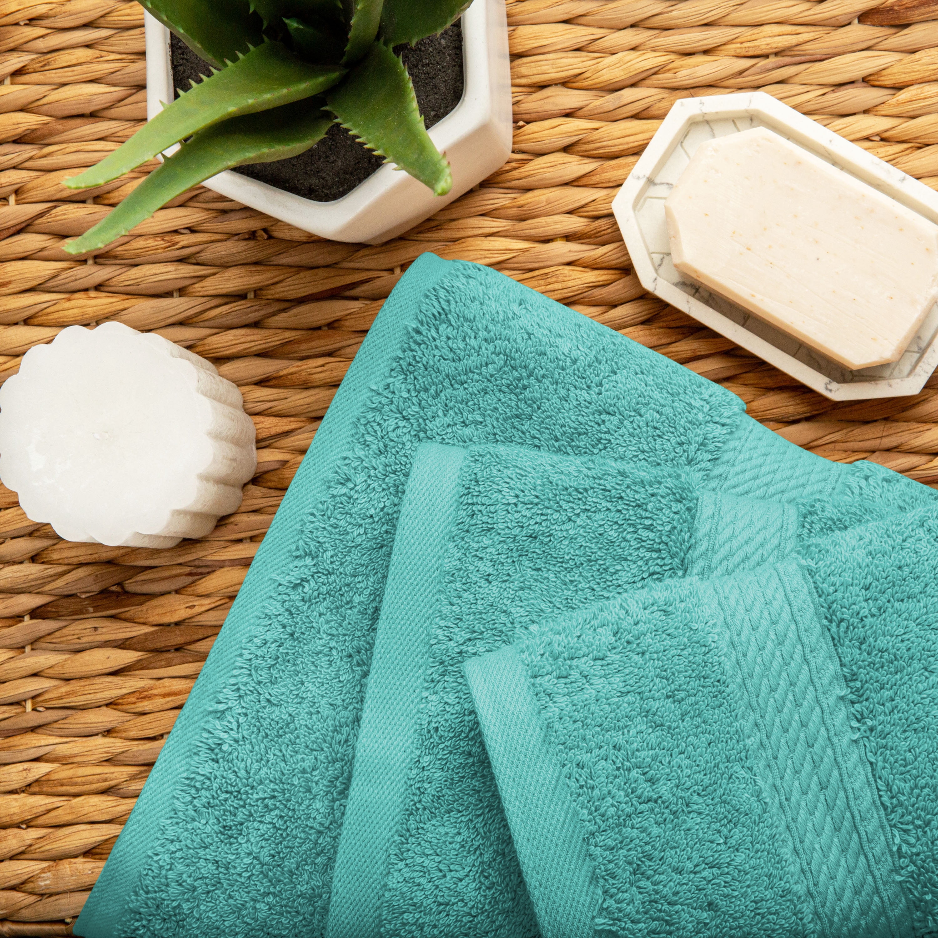 Premium Egyptian Cotton Highly Absorbent Assorted 3-Piece Plush Towel Set - 30" x 55", 20" x 30", 13" x 13"