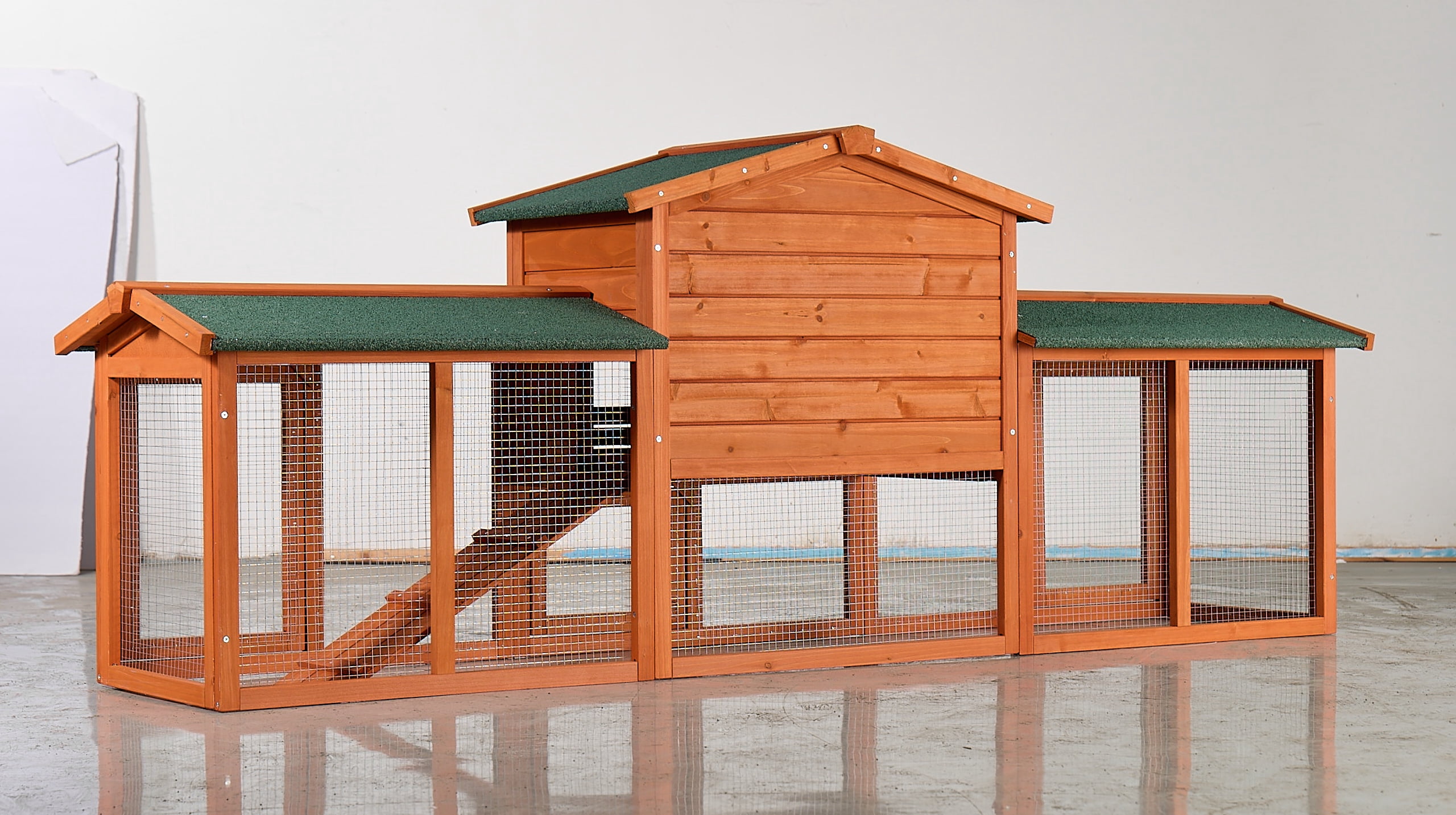 Large Wooden Rabbit Hutch, Outdoor Bunny Cage with Spacious Run, Waterproof Asphalt Roof, Pull-Out Tray and Ramp, Fir Wood Pet House for Rabbits, Chickens and Small Animals (Brown & Green)