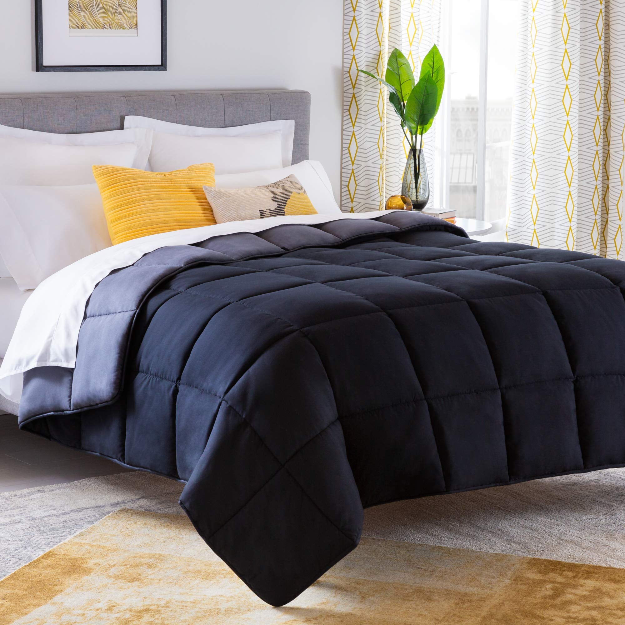 Hypoallergenic Plush Linenspa All-Season Down Alternative Quilted Comforter 