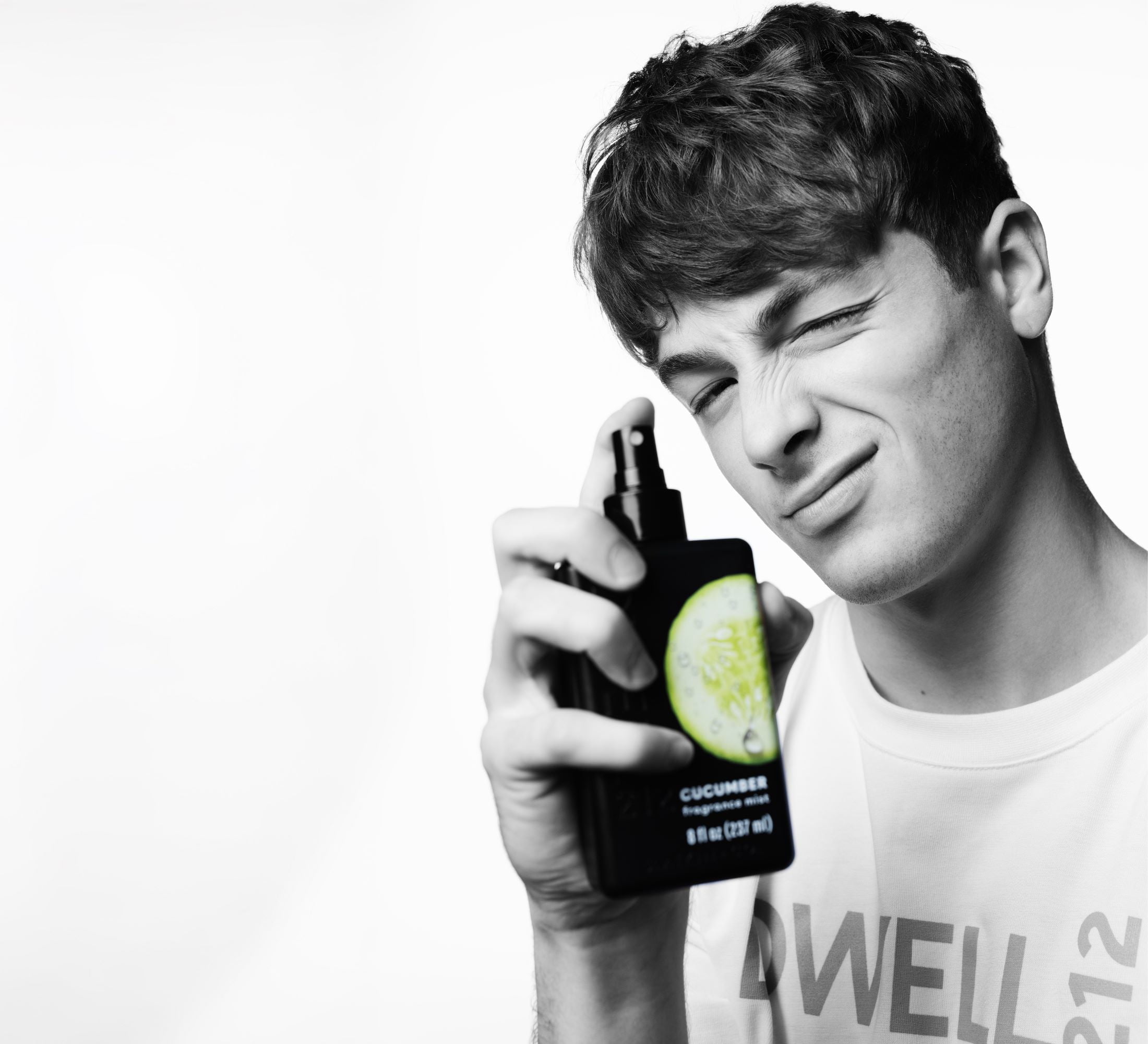 Dwell212 Cucumber Fragrance Mist, 8 fl oz - Walmart.com