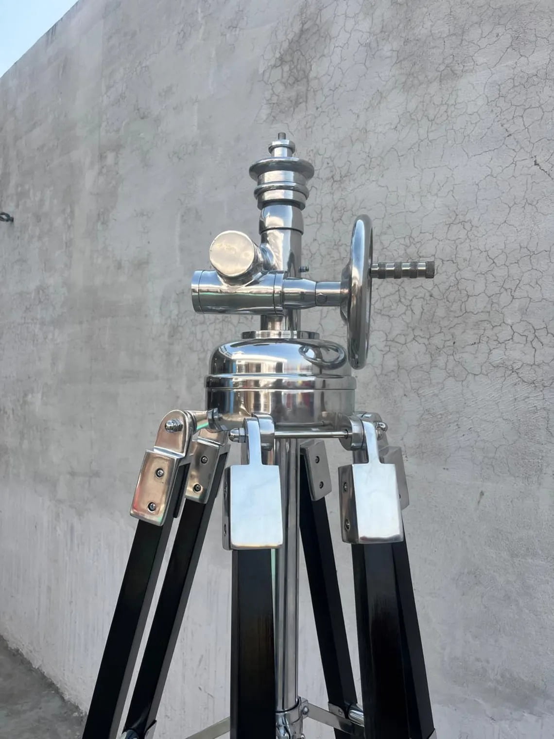 Vintage Royal Marine Tripod Floor Lamp Industrial Studio Searchlight for Home Office - Nautical Decor