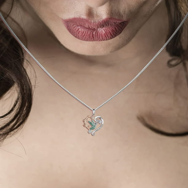 Choker necklace deals with small diamond