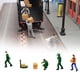 thumbnail image 3 of de personas en miniatura, poses variadas, accesorios de resina, de trabajadores pintadas delicadas realistas, 1/64 para Hugo Figuras de personas, 3 of 8