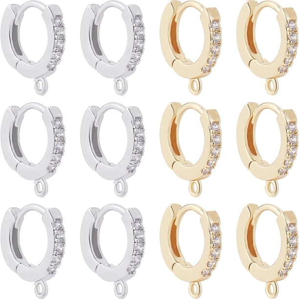 1 caja de 12 aros de aro Huggie chapados en oro de 18 quilates con circonita cúbica, cierre de palanca de 2 colores con orificio de 1 mm para hacer joyas DIY.