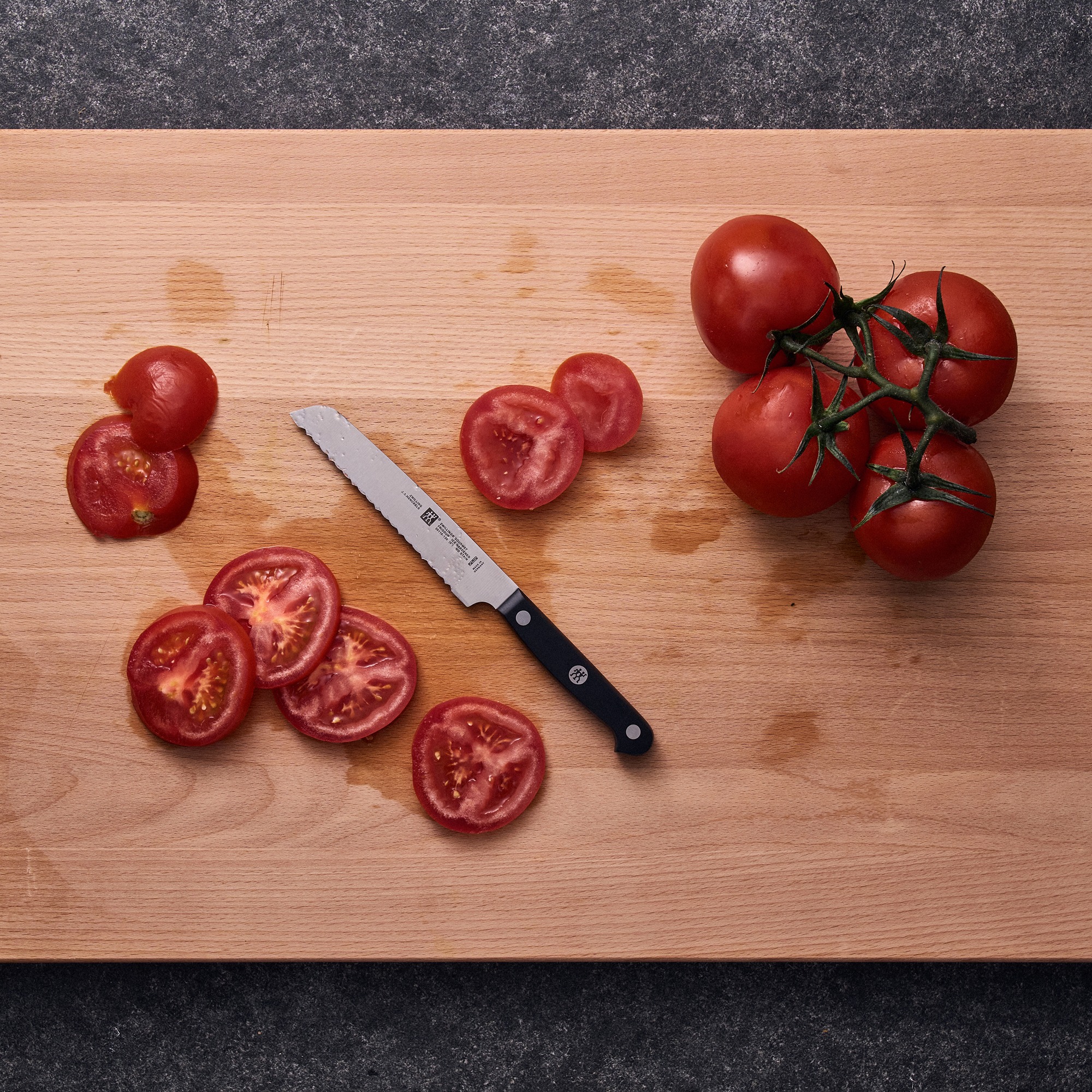 ZWILLING Gourmet 5-inch Z15 Serrated Utility Knife