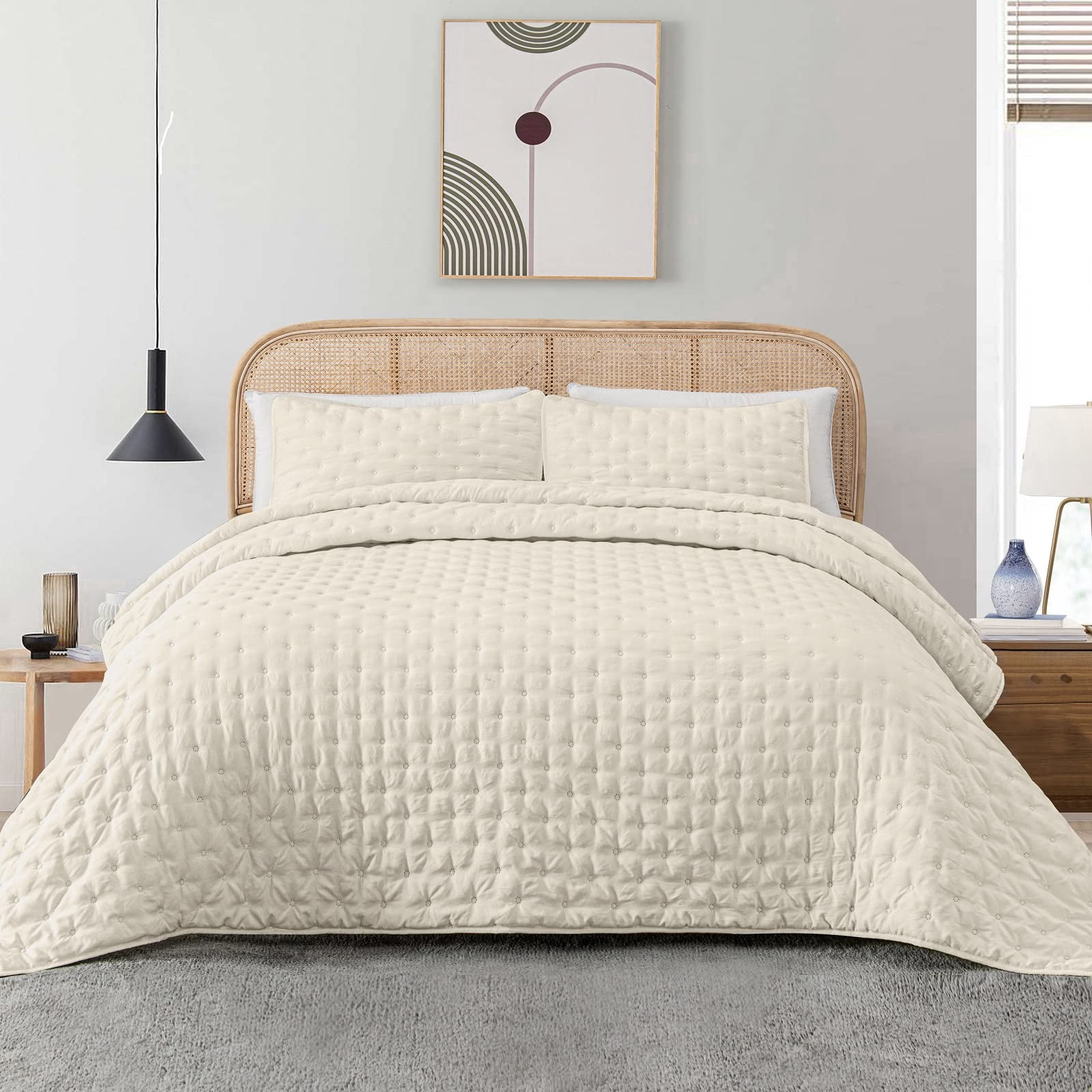 3-Piece Queen Size Quilts, GREAGLE Soft Lightweight Quilt for Queen Bed, Dotted Circle Pattern Warmer Bedspread /Bedding Set with Pillow Shams, 90 x 90 inch, Beige