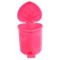 thumbnail image 4 of Mini bote de basura con tapa abatible de plástico para encimera, bote de basura para mesa, escritorio, coche (color aleatorio), 4 of 5