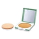 thumbnail image 2 of Base de maquillaje en polvo Clinique Stay Matte Oil Free No. 04 Honey, 2 of 6