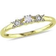 1/10 Carat T.W. Diamond Promise Ring in 10kt Yellow Gold