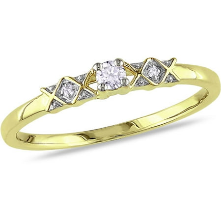 1/10 Carat T.W. Diamond Promise Ring in 10kt Yellow Gold