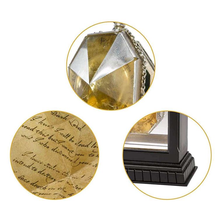 Noble Collection Harry Potter Slytherin's Cave Locket Prop
