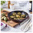 thumbnail image 2 of STAUB Poêle à Frire en Fonte 26 cm / 10 Pouces, Grenadine-Rouge, 2 of 10