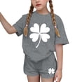 thumbnail image 1 of Vestido de manga corta para niños Día de San Patricio impreso conjunto de dos piezas niñas casual cuello redondo blusa y pantalones cortos, 1 of 6