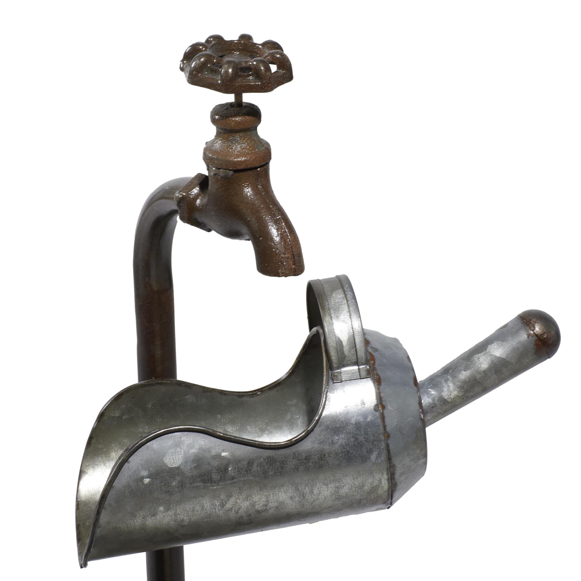 DecMode Gray Fountain Indoor Outdoor Decor with Watering Cans