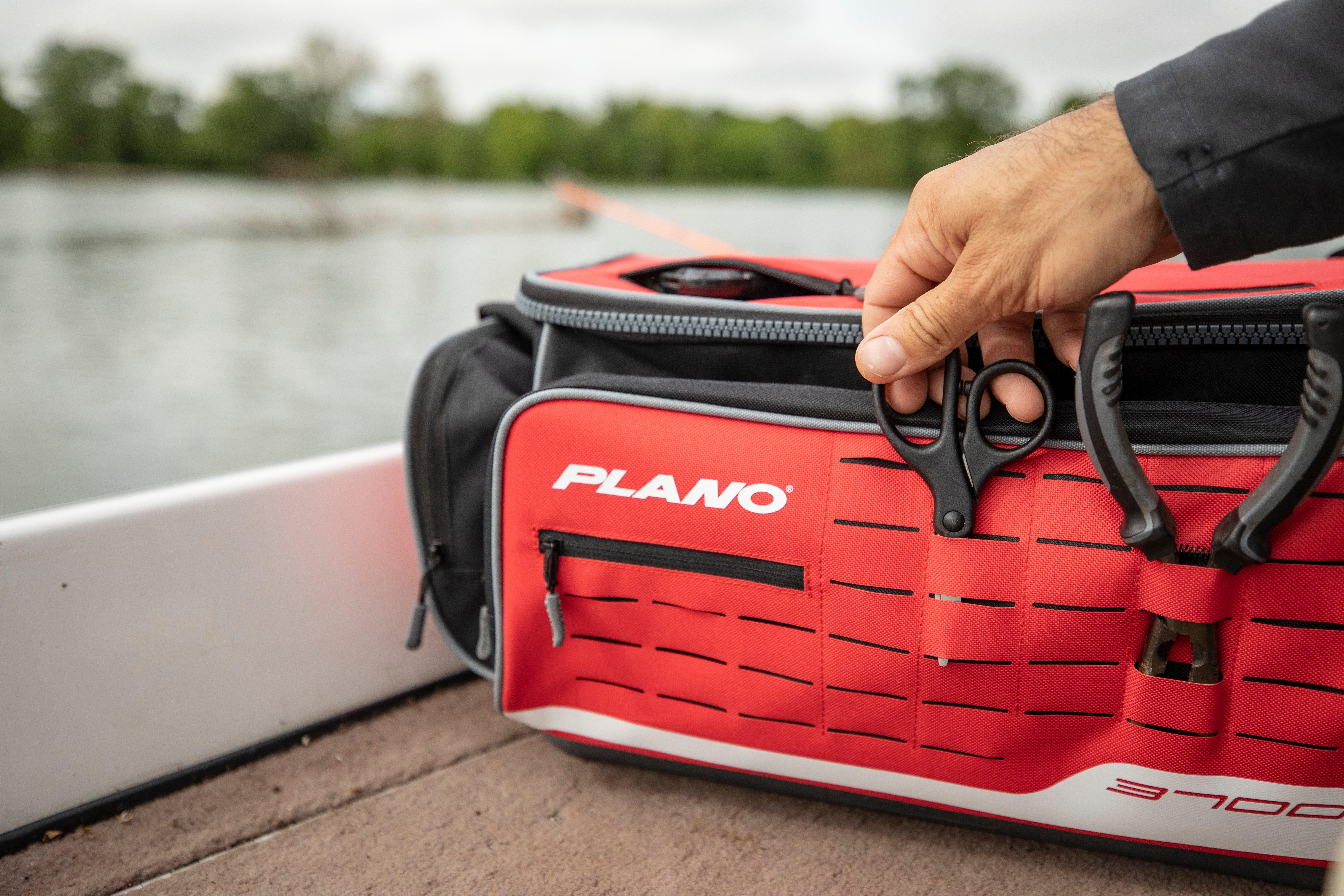 PLABW470 WEEKEND 3700 DELUXE CASE