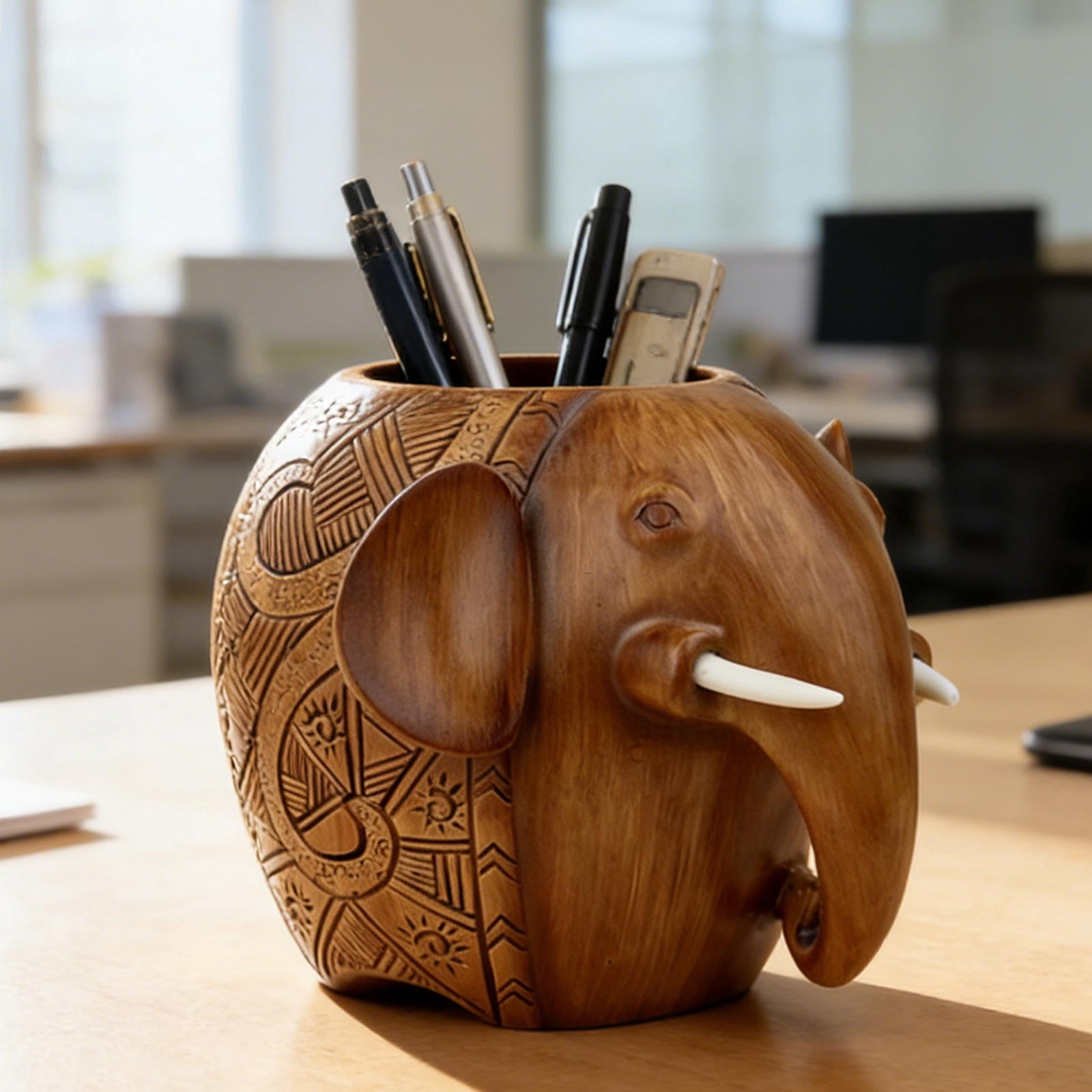 Elephant Pen Holder Resin Desktop Organizer 2-in-1 Phone Stand,Creativity Desk Organizer for Office Desk Study Decoration