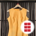 thumbnail image 2 of Lot de 200 Marqueurs de Cintre en Plastique Étiquettes de Taille Rouges pour Vêtements Magasins de Détail Organisation de Garde-Robe, 2 of 9