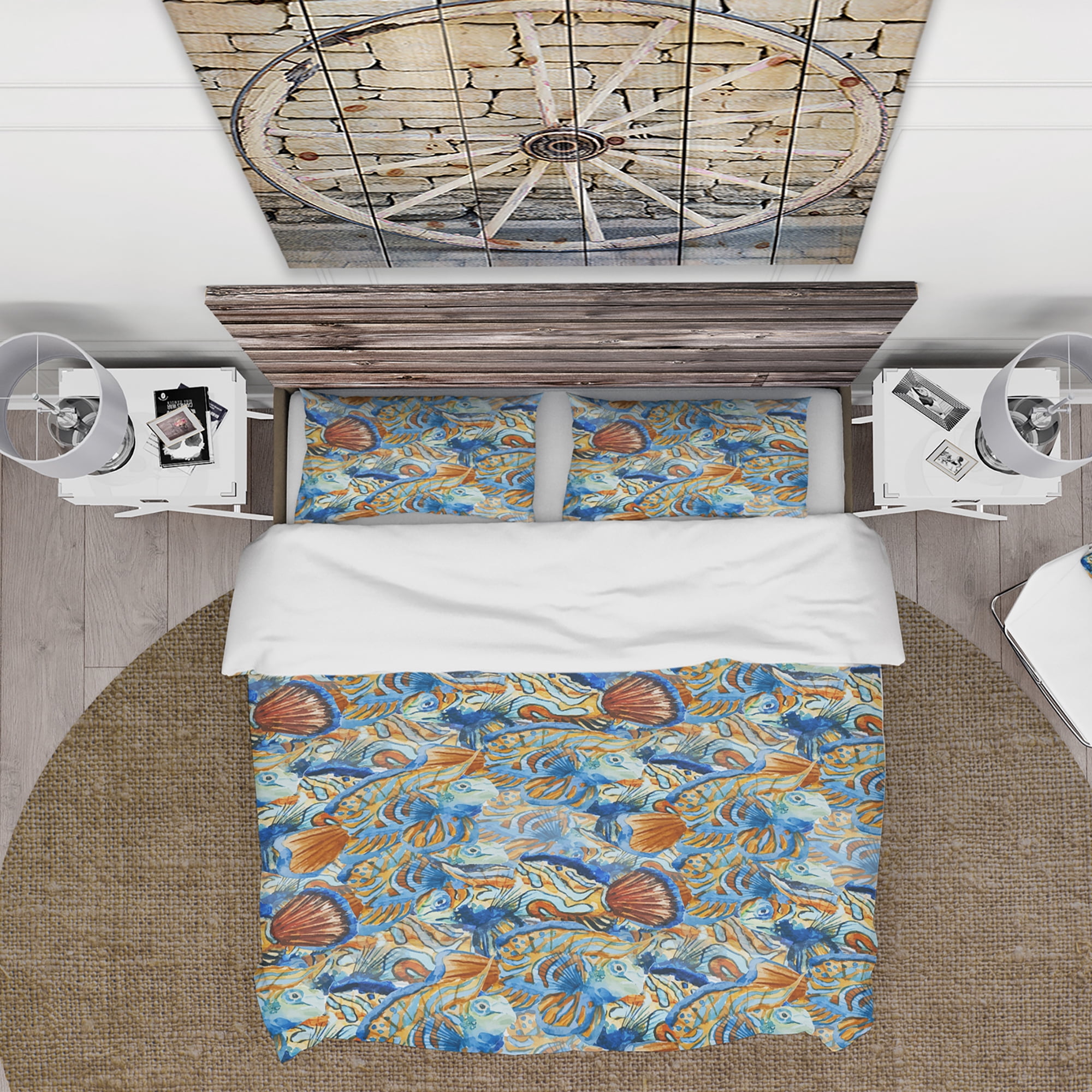 Designart 'Orange and Blue Fishes' Animals Duvet Cover Set