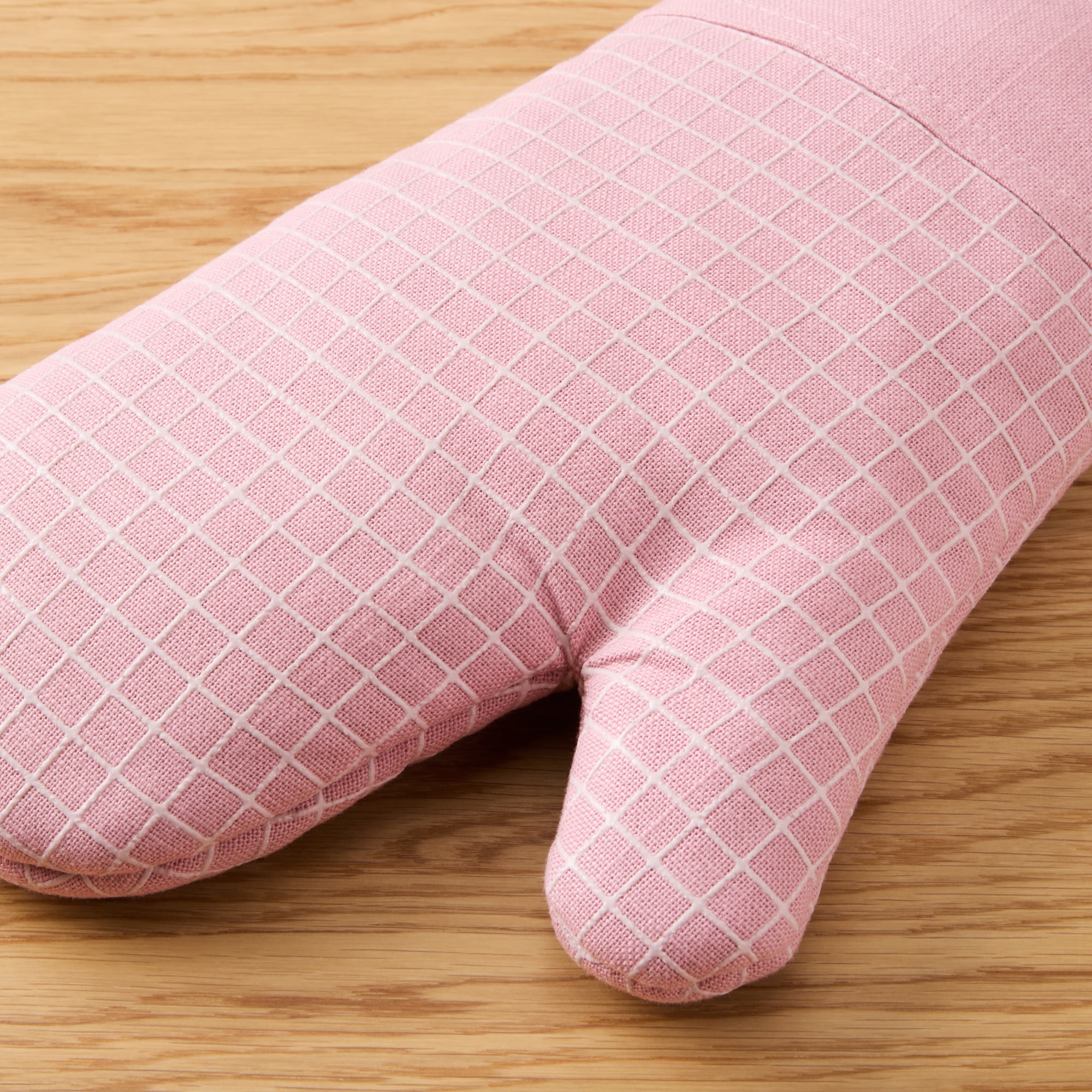 KITCHENAID Gourmet Series Gridlines Oven Mitts 2-Pack Set, Heat Resistant up to 600°F, Soft Silicone Grip, Magnetic Cuff, Dried Rose, 7"x14"
