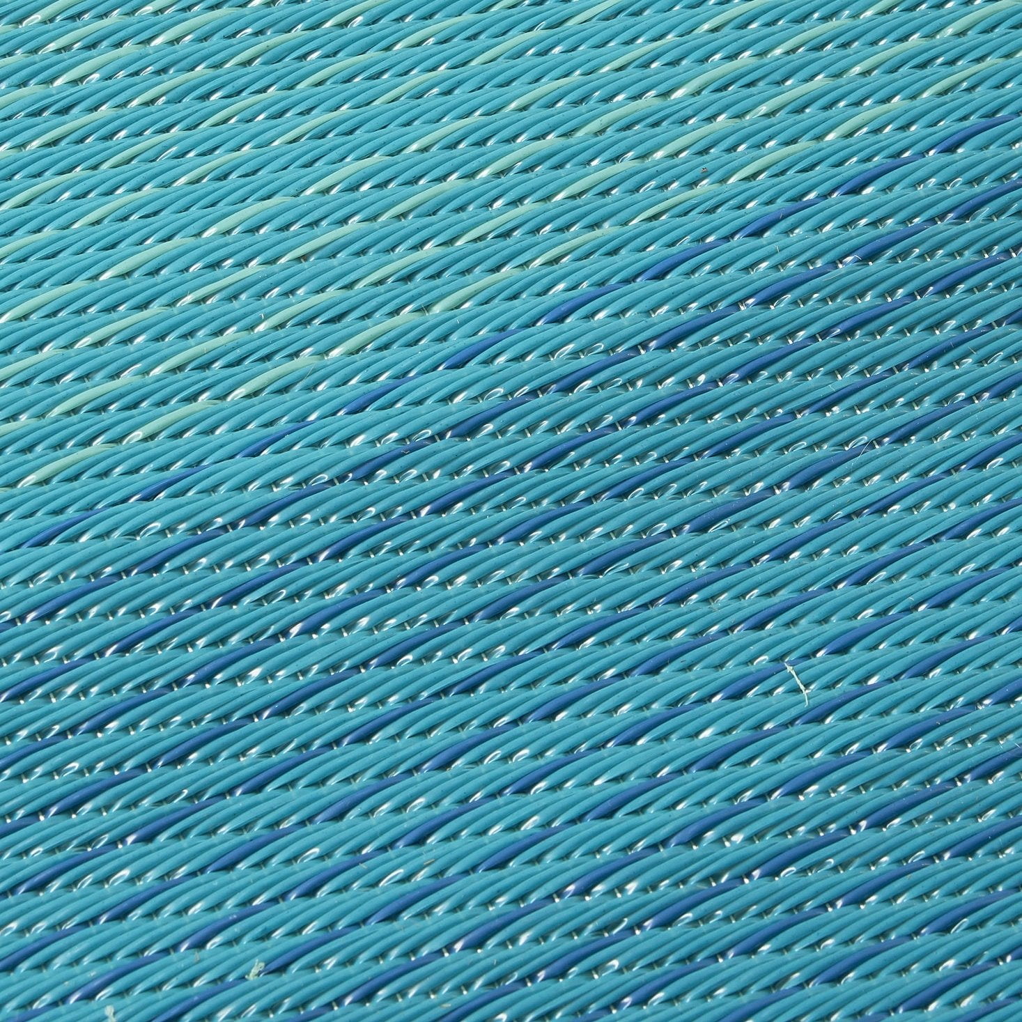 Fab Habitat Outdoor Rug - Waterproof, Fade Resistant, Crease-Free - Premium Recycled Plastic - Ombre - Patio, Deck, Porch, Balcony, Laundry Room - Big Sur - Teal - 4 x 6 ft