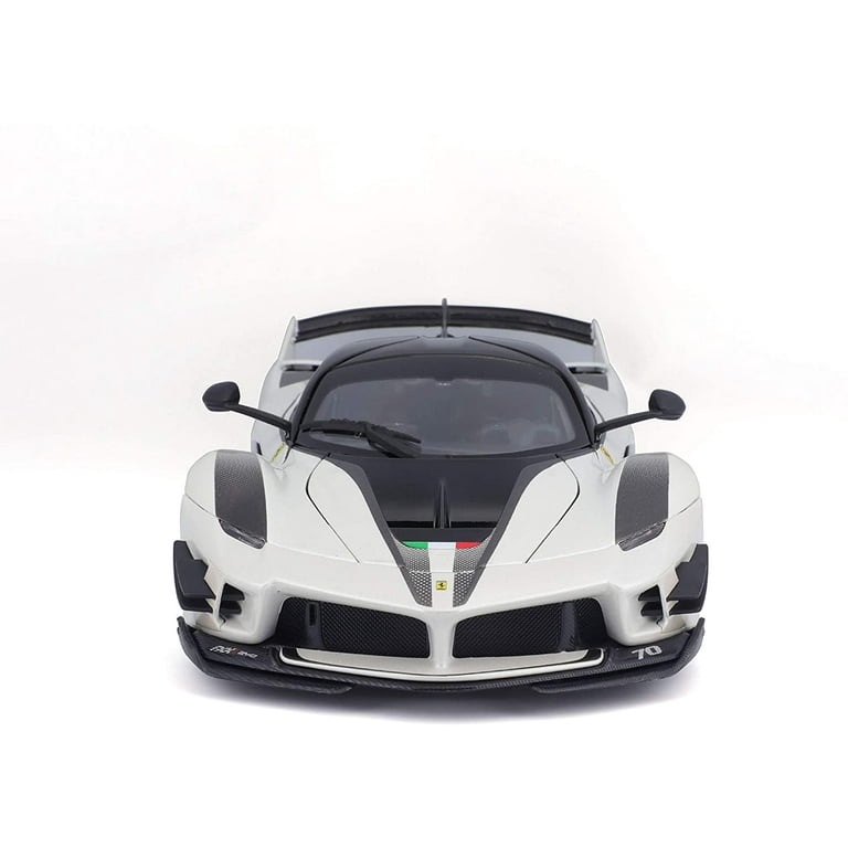 Bburago 1:18 Scale Race & Play Ferrari FXX K EVO Die Cast Vehicle