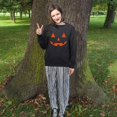 thumbnail image 4 of Chandails en Molleton Visage de Citrouille Halloween Femmes Mignon Pull Graphique Citrouille Décontracté Manches Longues Automne, 4 of 5