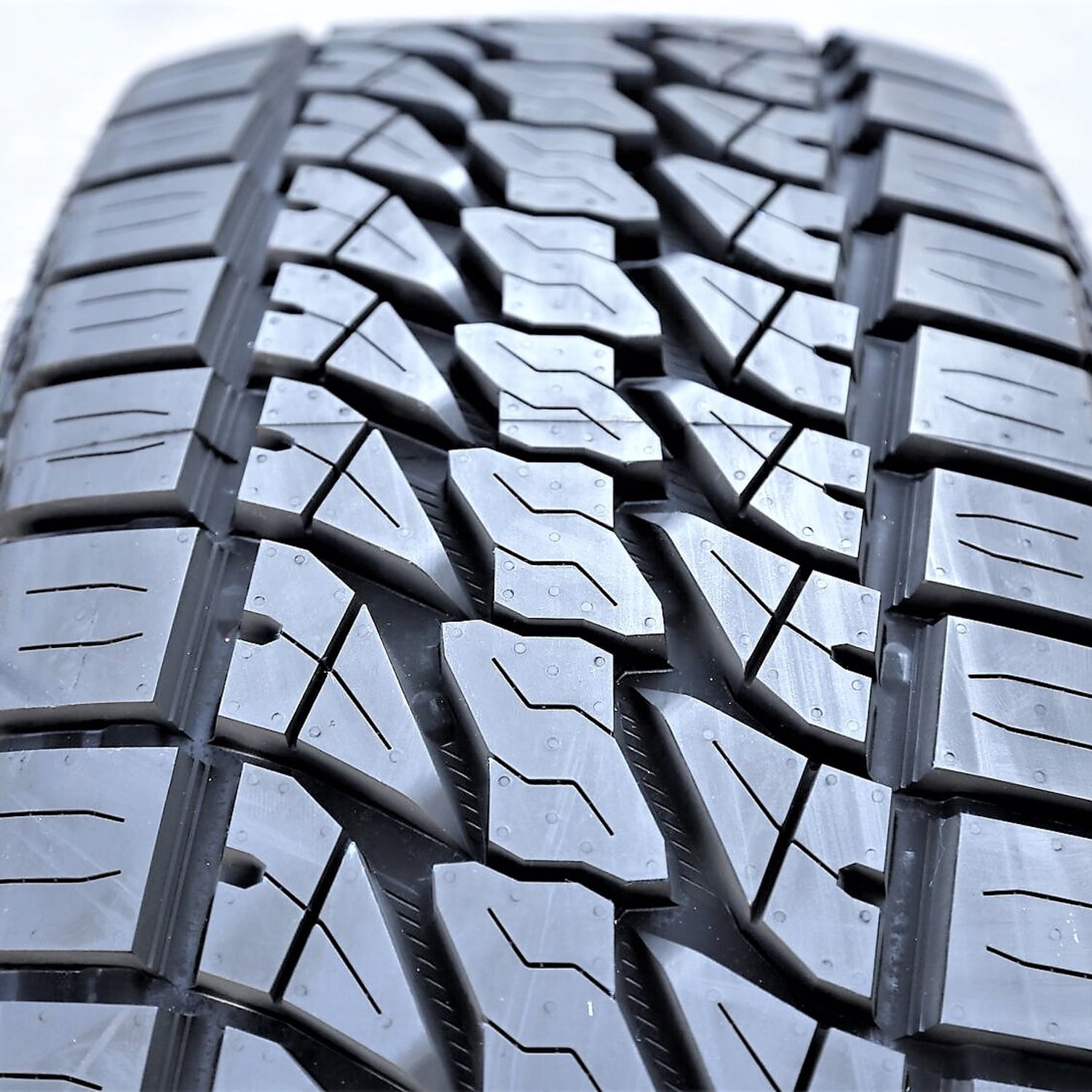Leao Lion Sport AT All Terrain LT275/65R18 123/120S E Light Truck Tire Fits: 2019-23 Chevrolet Silverado 1500 LT Trail Boss, 2004-08 Ford F-150 FX4