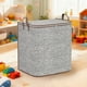 thumbnail image 4 of Bolsa Plegable de Gran Capacidad con Cremallera y Asa - Bolsa de Almacenamiento de Tela No Tejida | Asa Resistente | Cierre de Cremallera | Diseño Que Ahorra Espacio | 44,5 X 34,3 Cm | Zar251007008C, 4 of 4
